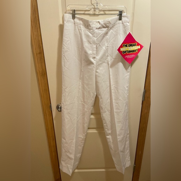 NEW WITH TAGS VINTAGE Whitteton White trousers - Picture 1 of 7